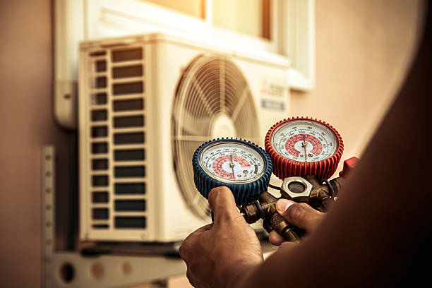 Professional Hvac technician working in Goodells, MI